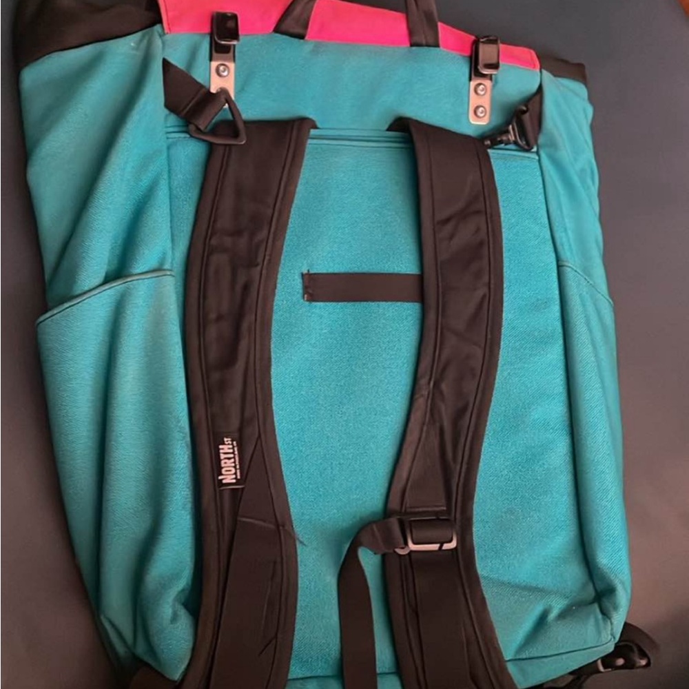 North ST Teal and Pink Backpack - Picture 3 of 3